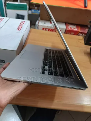 Laptop Apple MacBook Pro 2015 16GB Intel Core i7 SSD 256GB