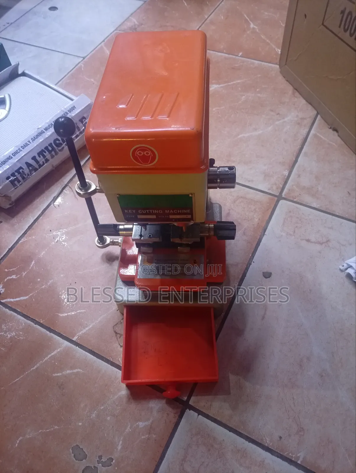 New Arrival Key Cutting Machine/Mini Key Cutting Machine