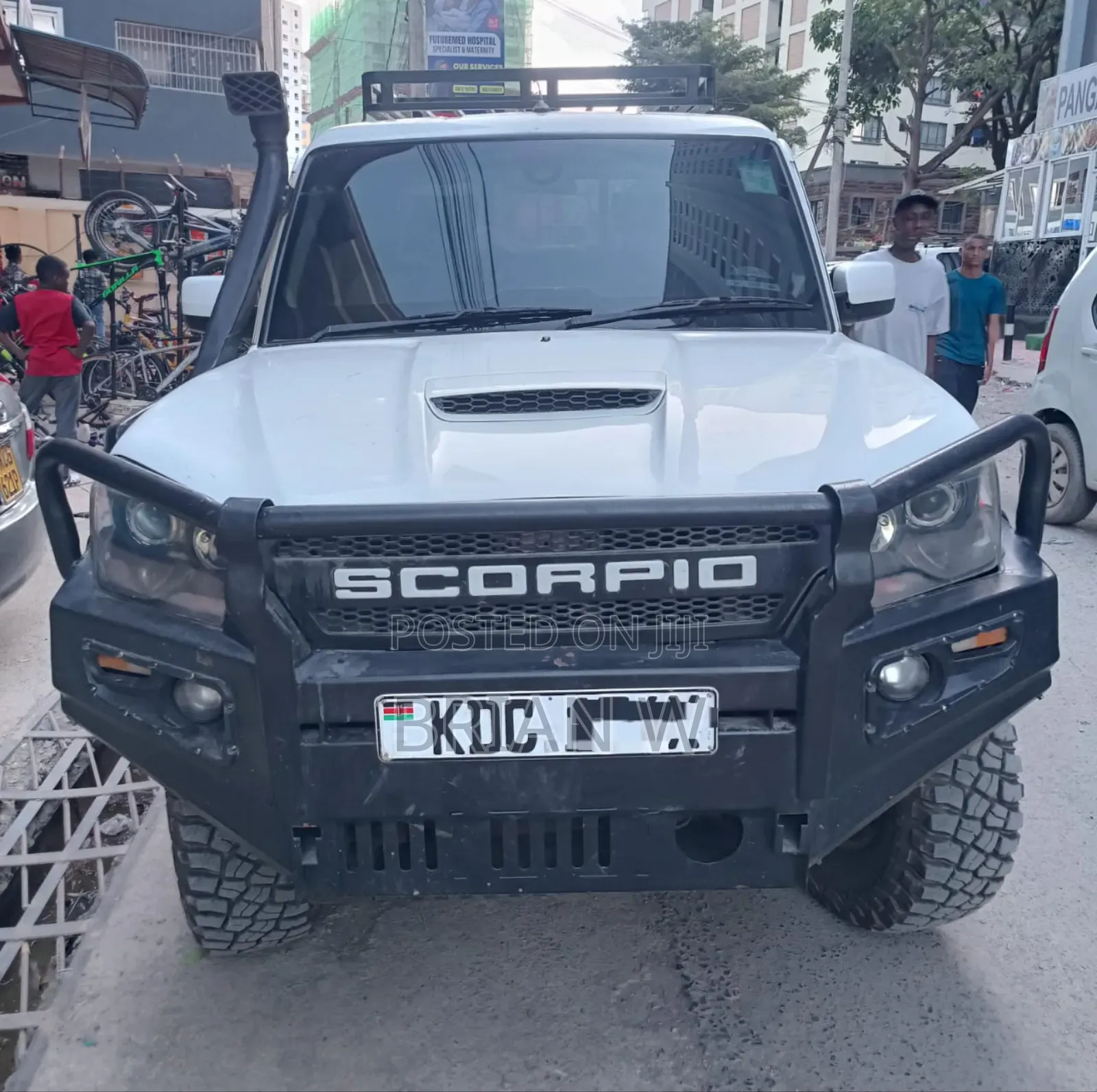 Mahindra Scorpio 2021 White
