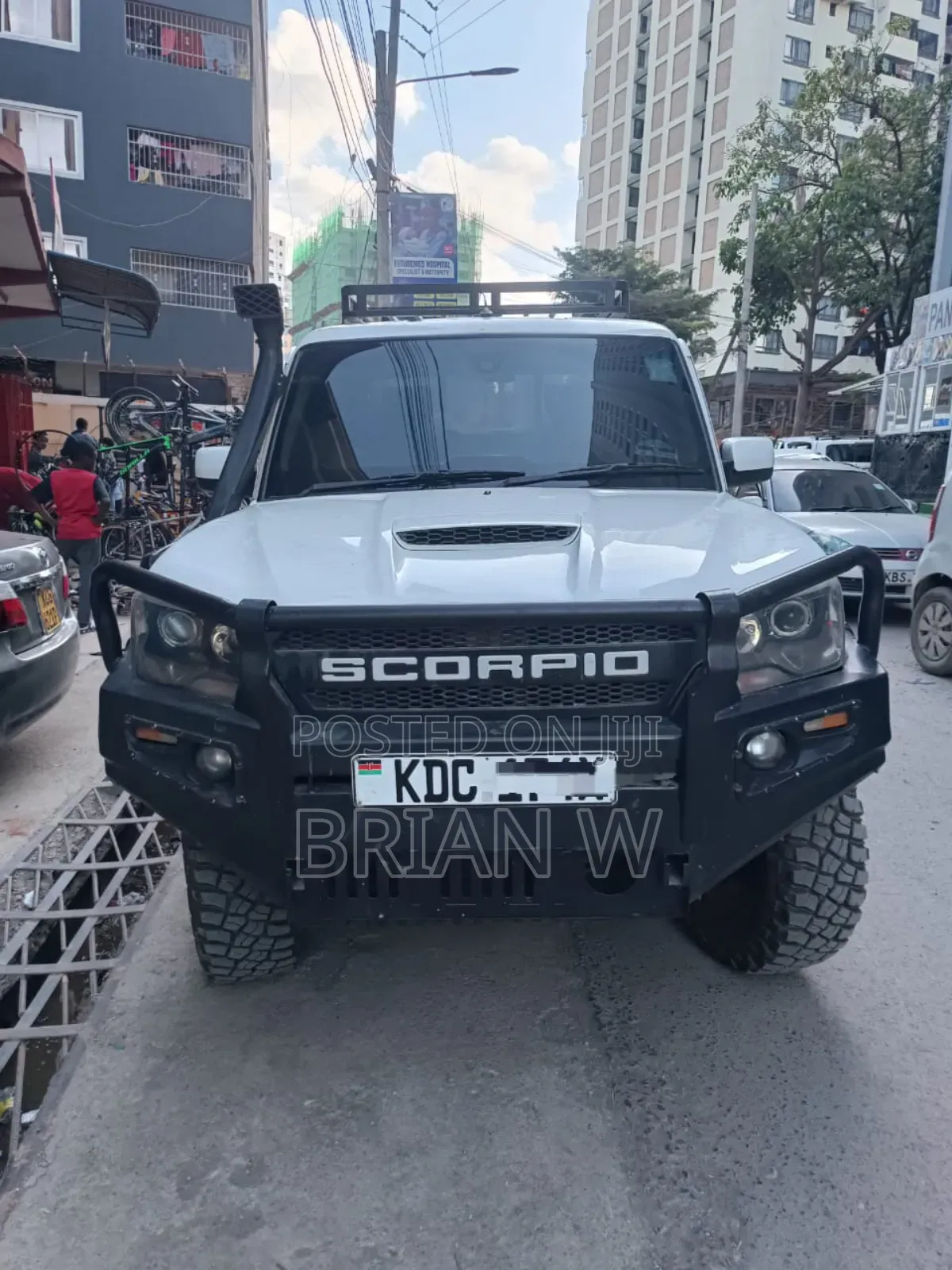 Mahindra Scorpio 2021 White