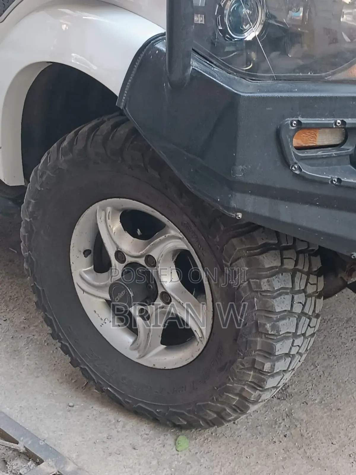 Mahindra Scorpio 2021 White
