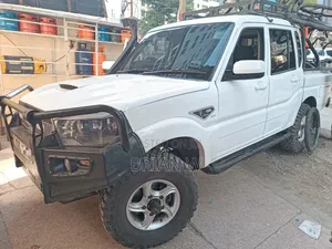 Mahindra Scorpio 2021 White