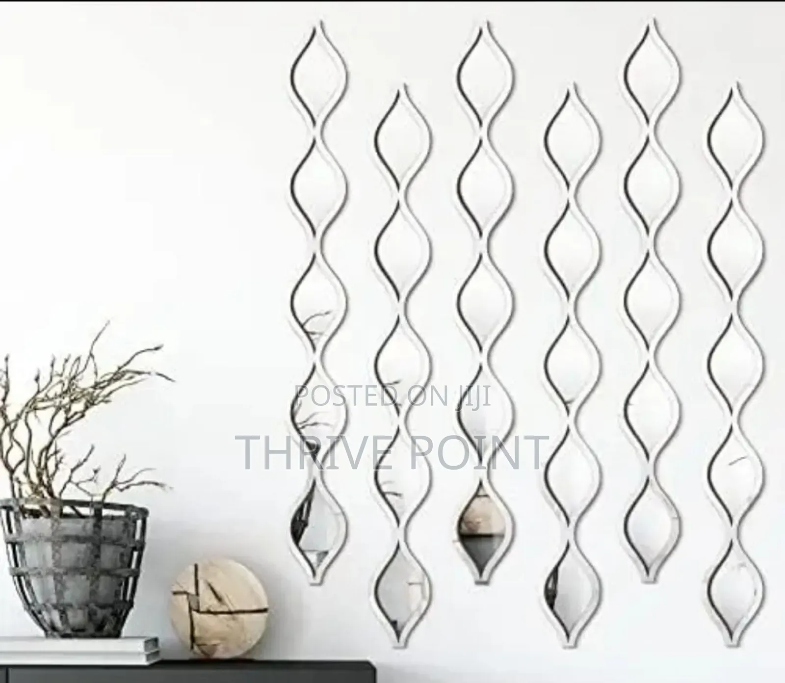 *3 in 1 Wavy Decor Mirrors.