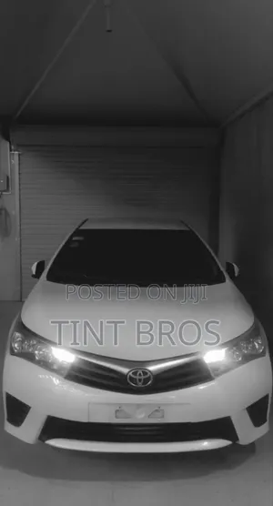 Ceramic Tint | Dark Privacy, Heat Rejection and Uv Protection