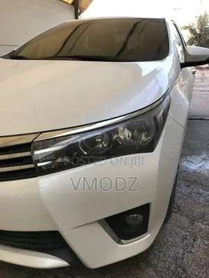 Ceramic Tint | Dark Privacy, Heat Rejection and Uv Protection