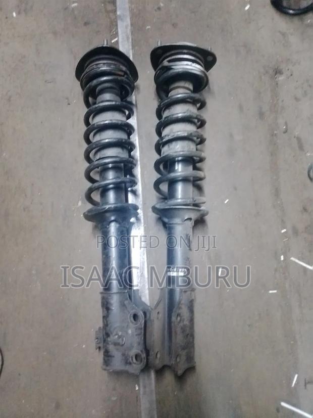 Front Toyota Town Ace 2014 Shocks