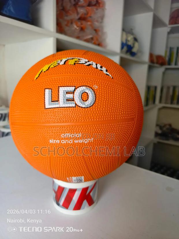 Original Leo Netball – Durable Training Match Ball - thumbnail 3