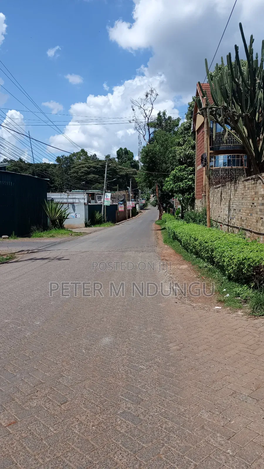 Kiambu Road- 100*100 for Rent Ideal for Showroom, Parking, Car Yard