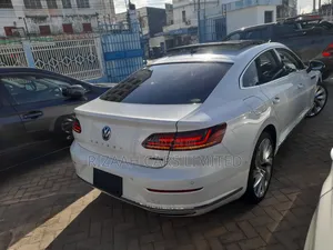 Volkswagen Arteon 2.0T SEL AWD 4MOTION 2019