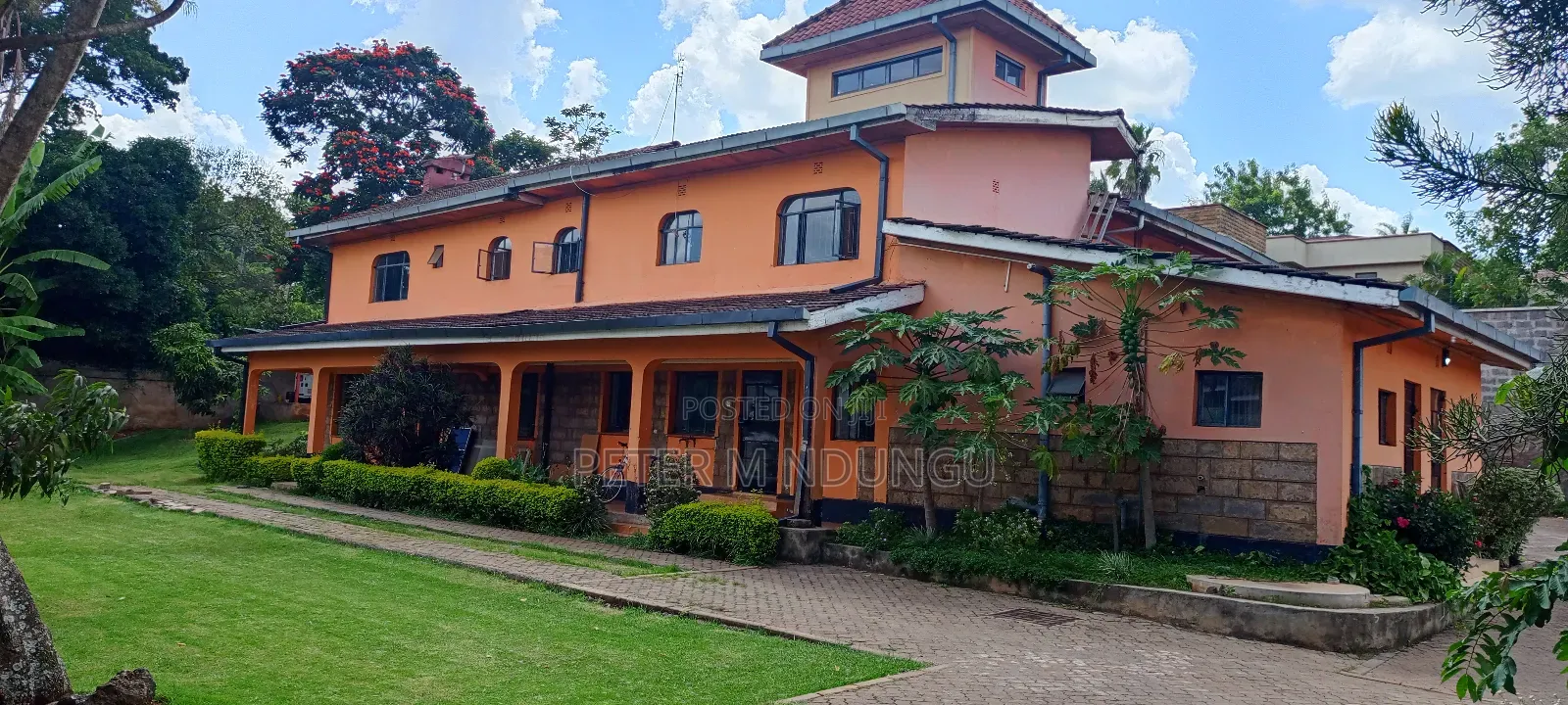 5bdrm Maisonette in Ridgeways for sale