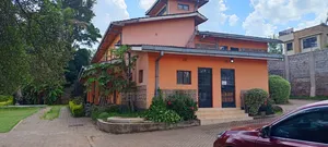 5bdrm Maisonette in Ridgeways for sale