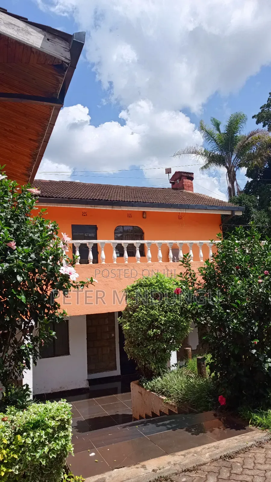 5bdrm Maisonette in Ridgeways for sale