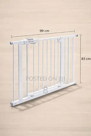 Baby Gate for Hallways – Keep Kids Safe