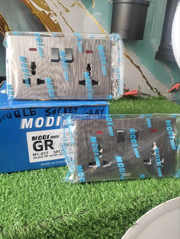 13amps Twin Socket (Grey) - thumbnail 4