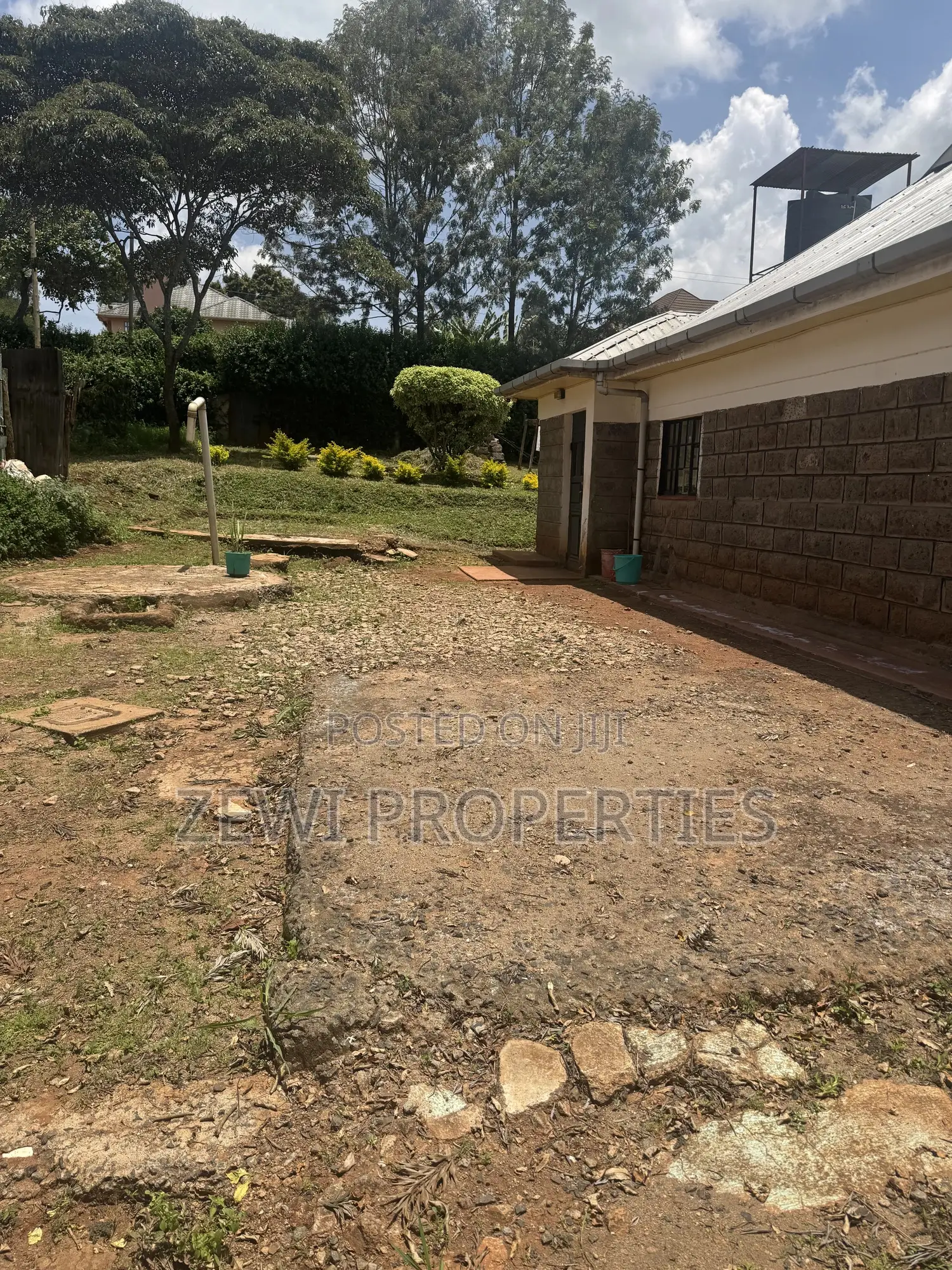 3bdrm Bungalow in Maasai Road, Matasia for sale