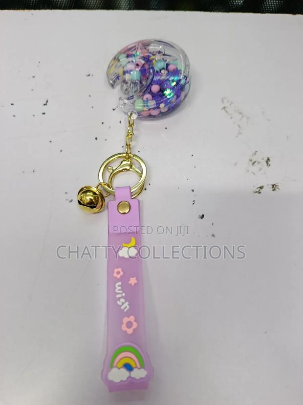 Moon Silicone Keychains Keyholders - thumbnail 3