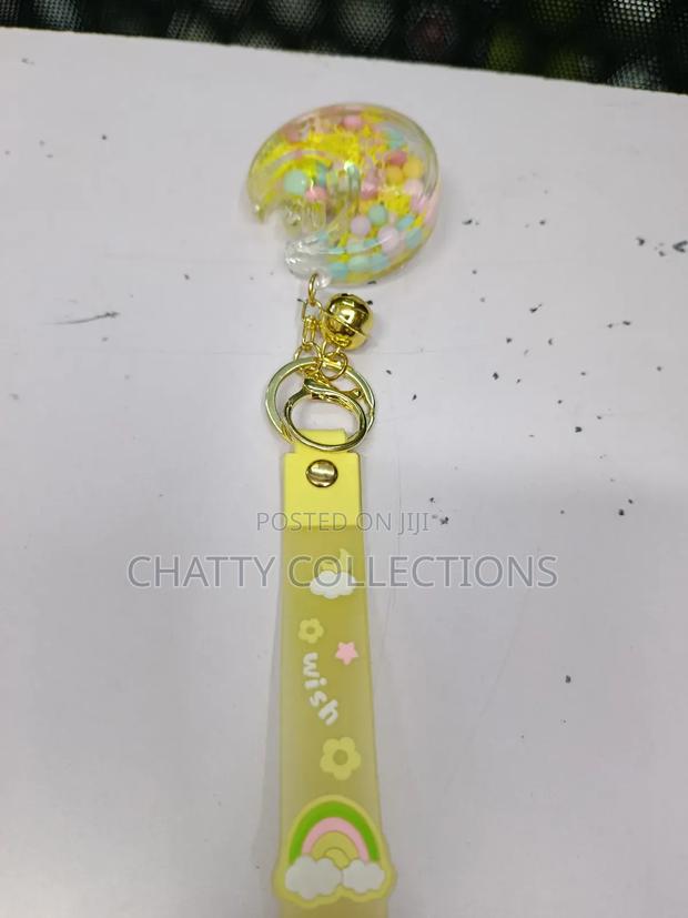 Moon Silicone Keychains Keyholders - thumbnail 5