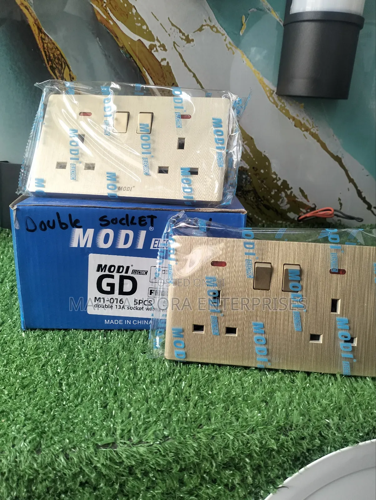 13amps Twin Socket (Gold)