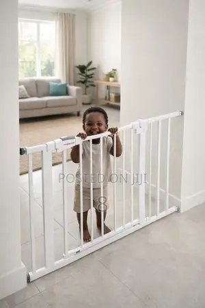Modern Baby Gate – Stylish Functional