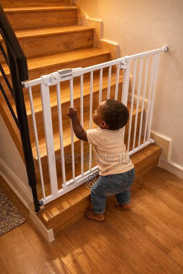 Indoor Safety Gate – Protect Kids at Home