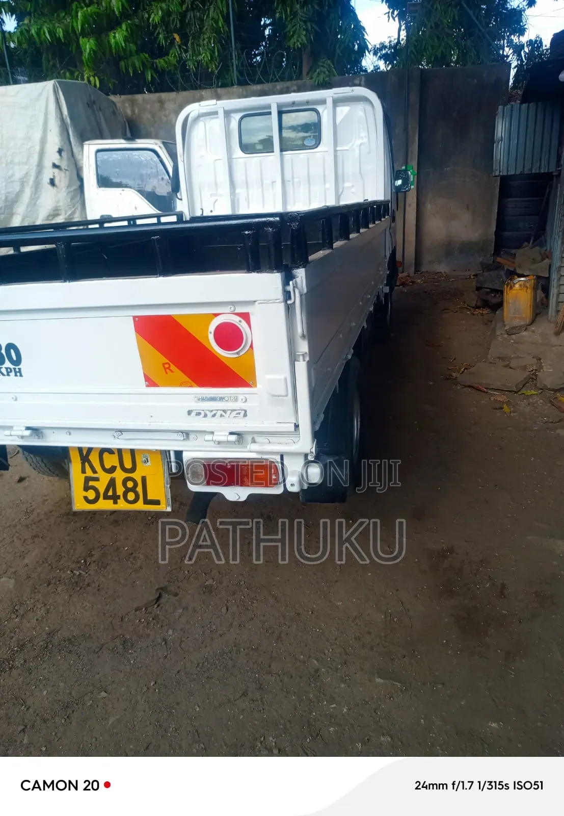 Toyota Dyna 2010 Gray