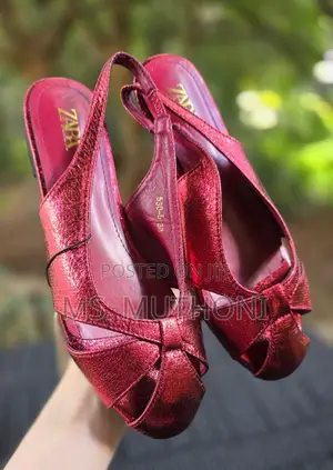 Zara Fashion Sandals Feature a Knotted Detail Size 37-42