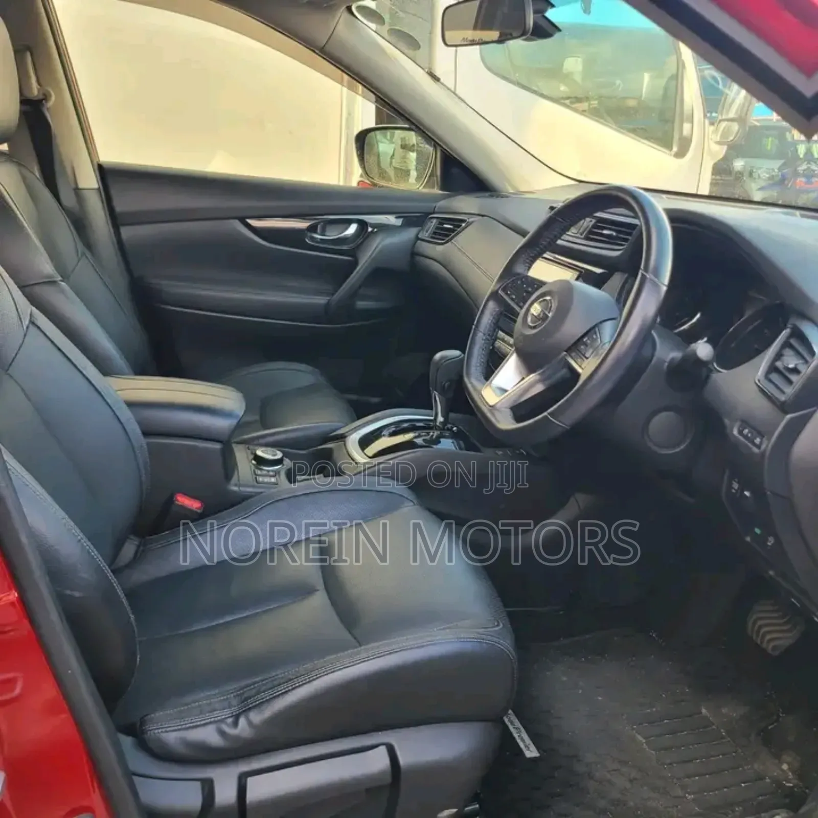 Nissan X-Trail 2019 Red