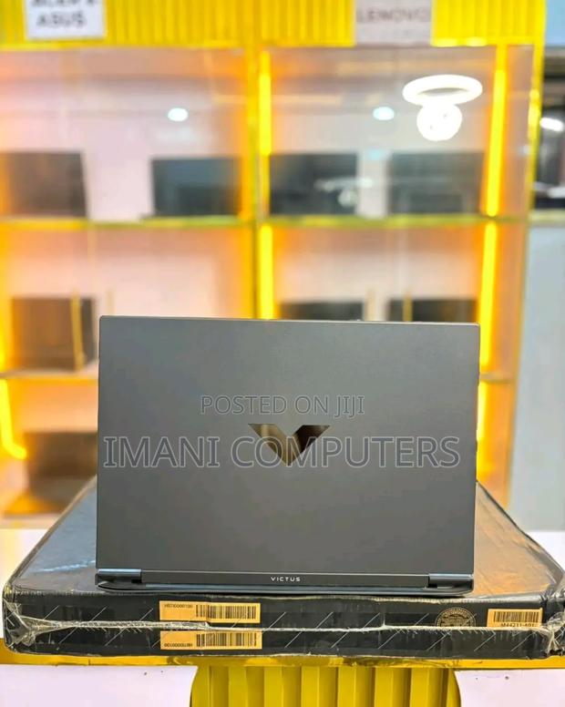 New Laptop HP Victus 16 16GB Intel Core i7 SSD 512GB