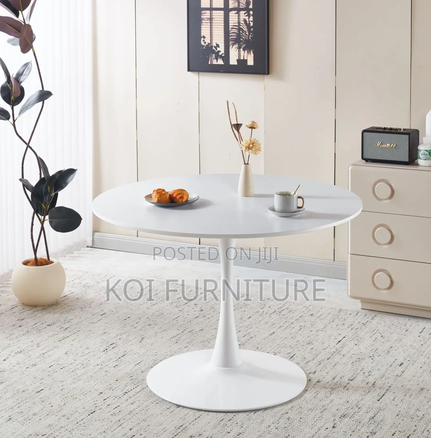 Dining Table : The Arctic White Round Home Dining Table