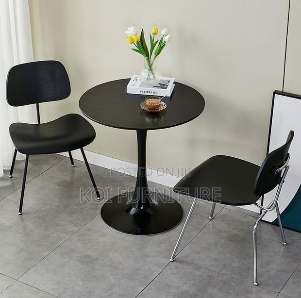 Dining Table : Black Round Modern Dining Table,