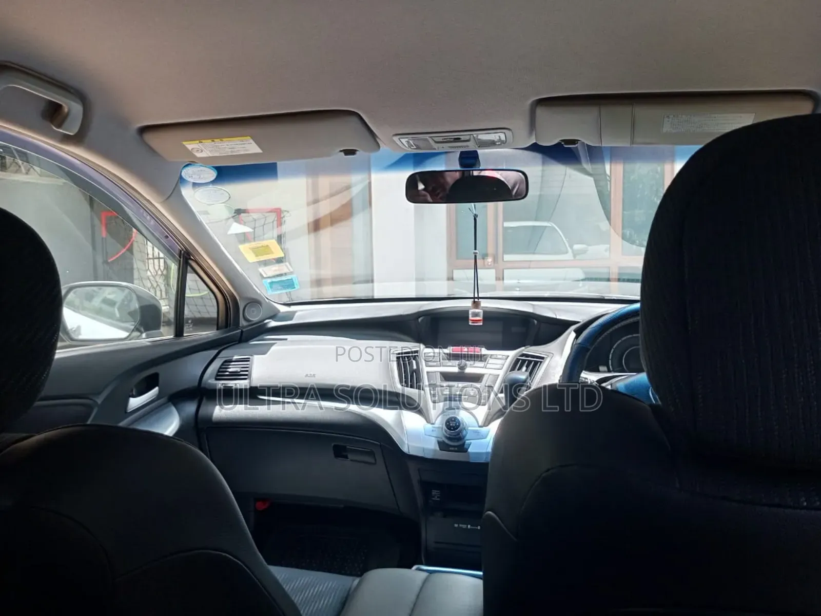 Honda Odyssey 2011 White
