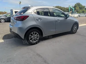 Mazda Demio 2019 Silver