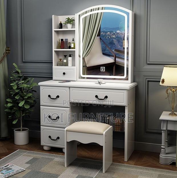 Vanity Set : Modern White Makeup Vanity Desk - thumbnail 2