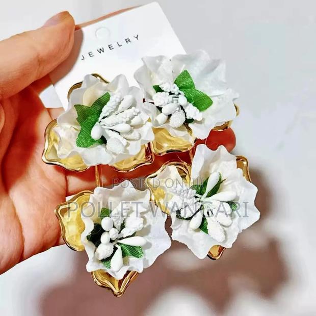 Flocal Earrings - thumbnail 5