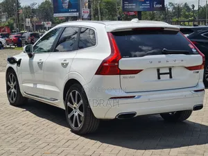 Volvo XC60 2019 White