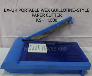 Portable Guillotine-Style Paper Cutter