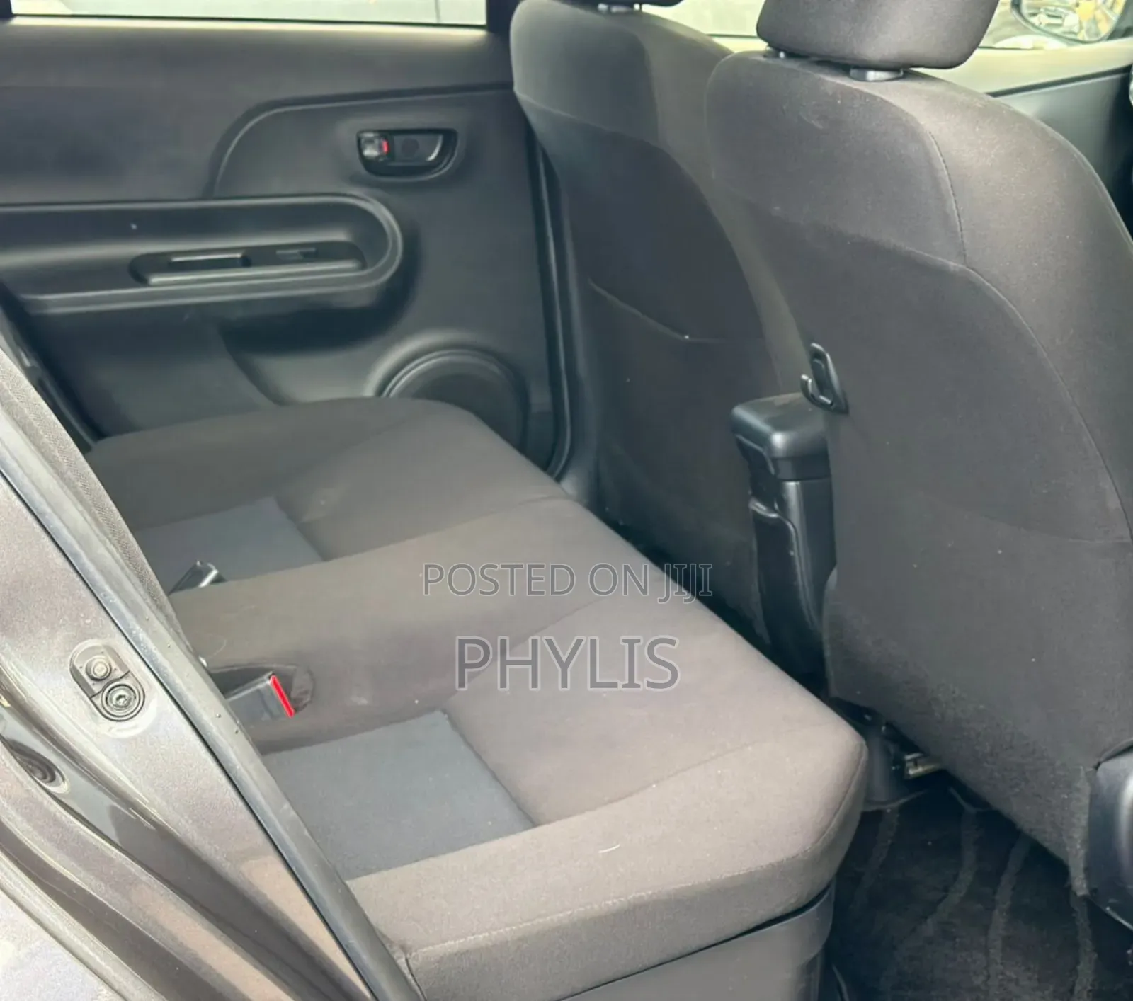 Toyota Aqua 2019 Gray