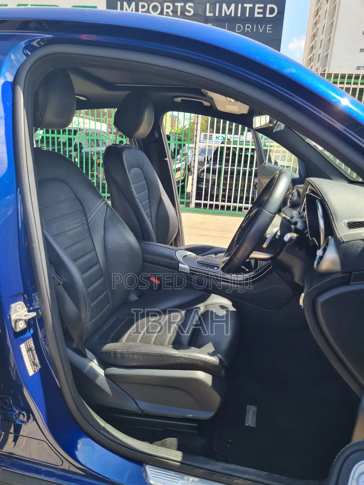 Mercedes-Benz GLC-Class 2019 Blue