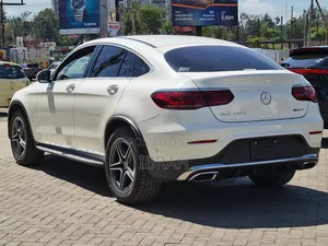 Mercedes-Benz GLC-Class 2019 White