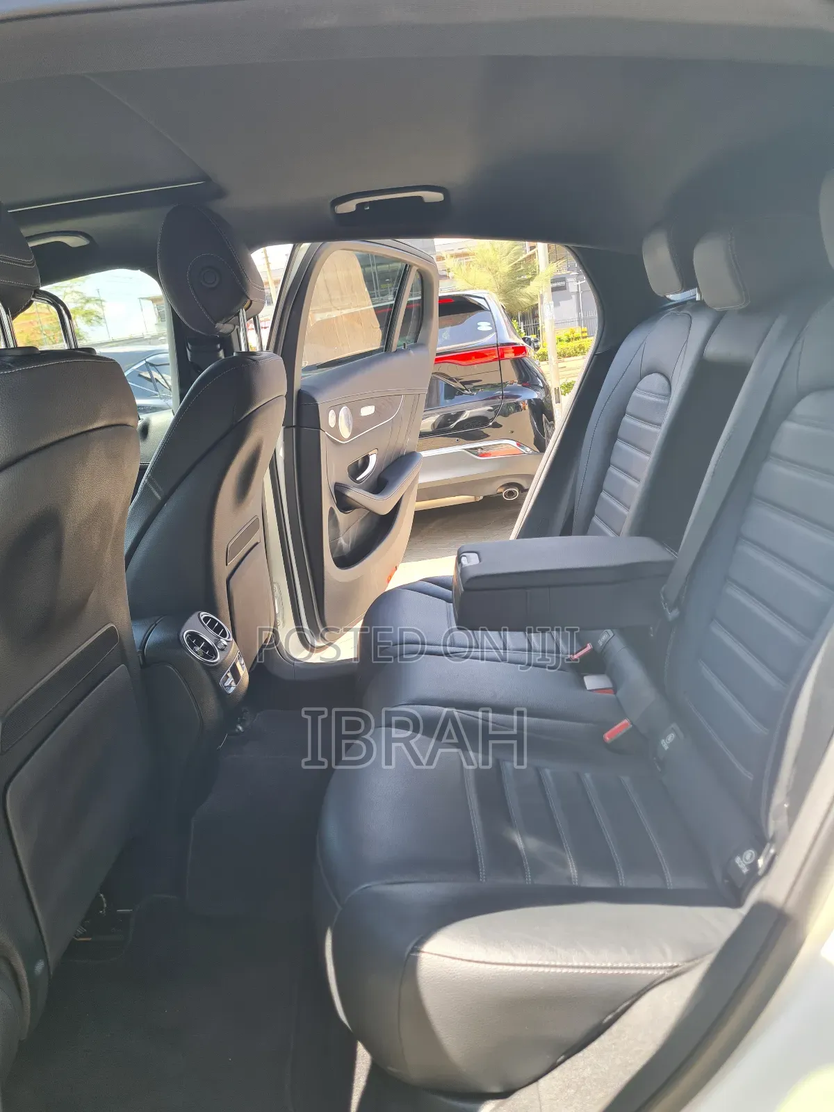 Mercedes-Benz GLC-Class 2019 White