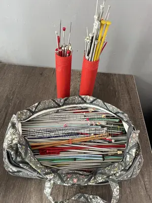 Assorted Knitting Needles(700+ Pieces)