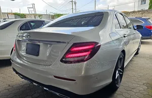 Mercedes-Benz E200 2018 White