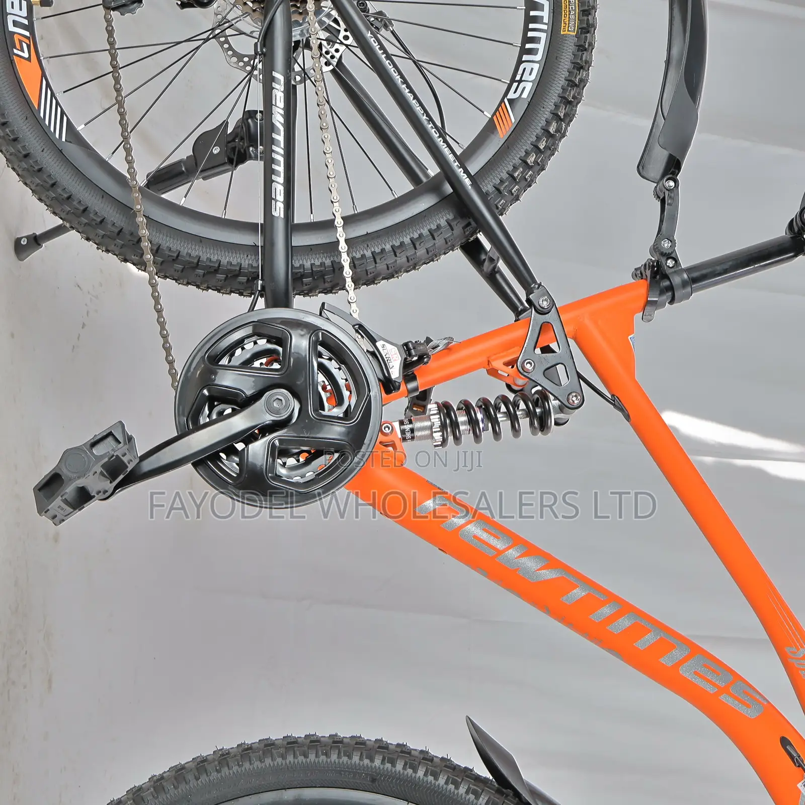 Durable Newtimes Spark MTB - Size 26-Inch for Commuting Trails