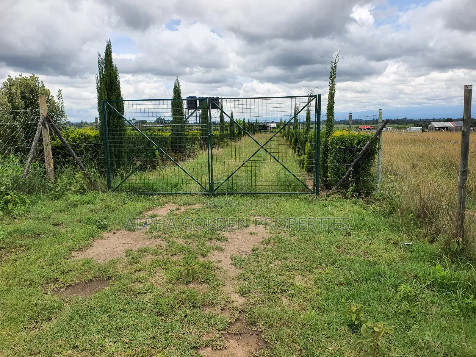 2 Acres in Sweetwaters [ Nanyuki ]