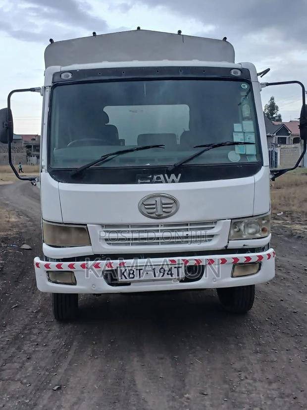 Faw Lorry 2018 White