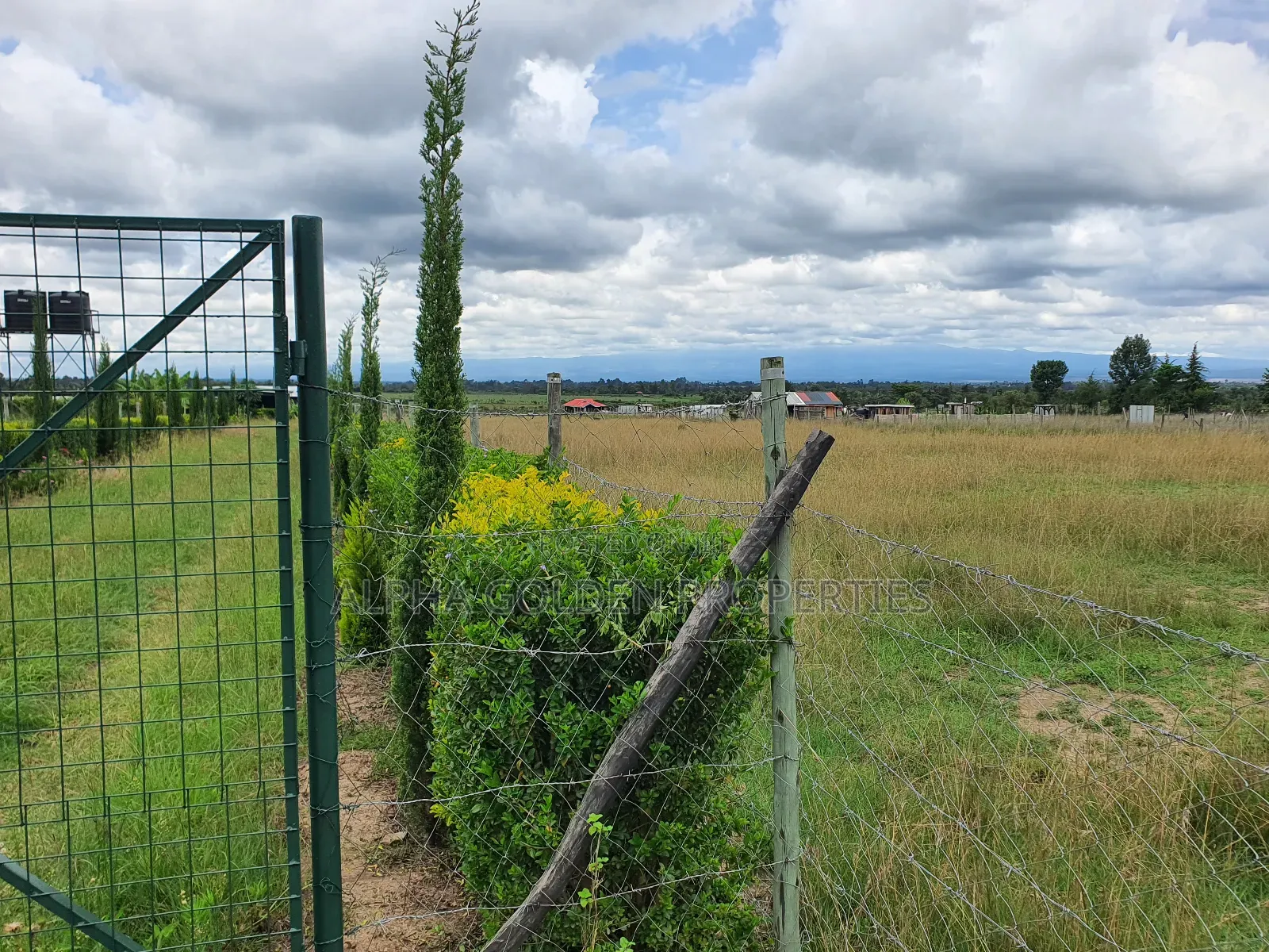 2 Acres in Sweetwaters [ Nanyuki ]