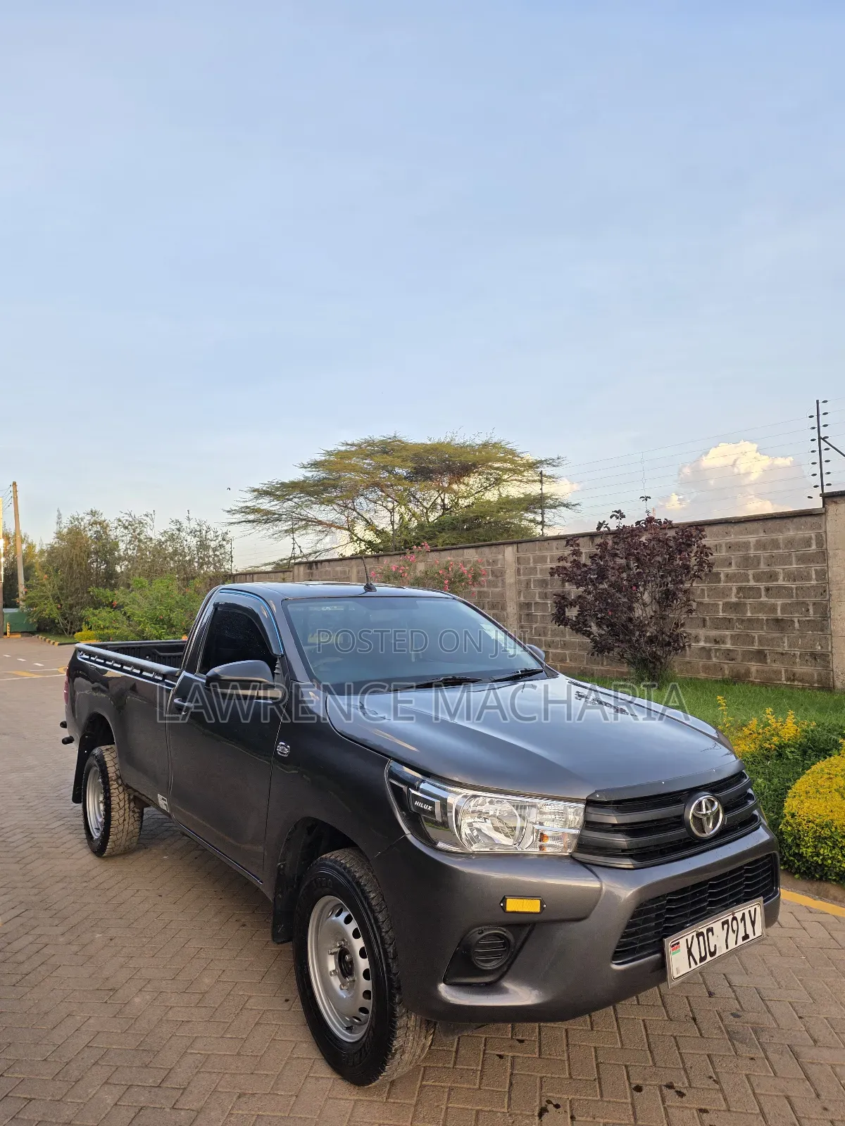 Toyota Hilux 2021 Gray