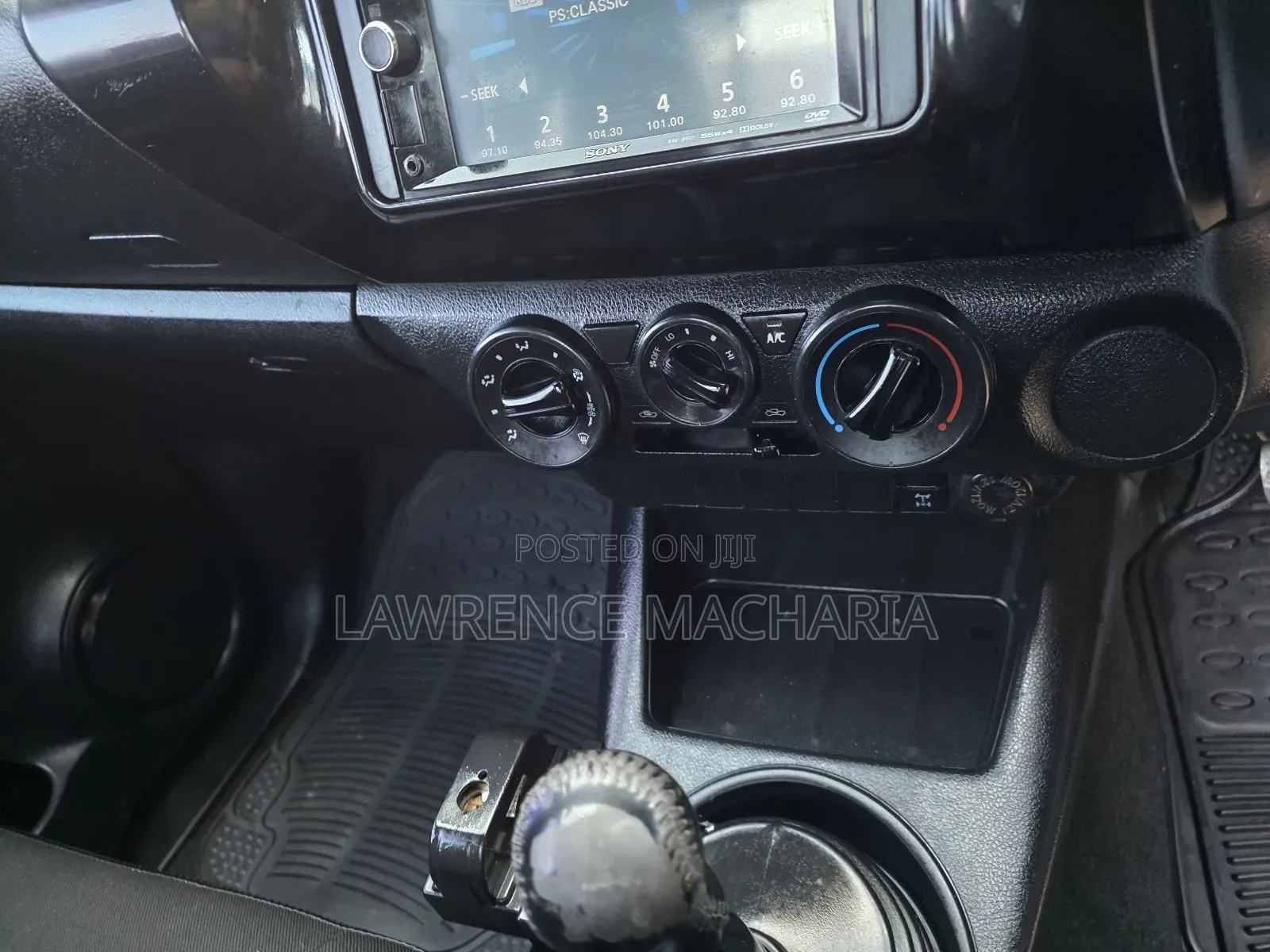 Toyota Hilux 2021 Gray
