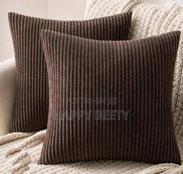 Velvet Throw Pillows - thumbnail 2