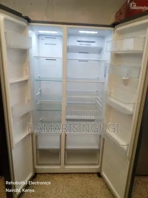 Hisense Twin Door Fridge